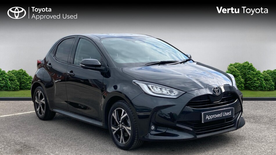 Toyota Yaris 1.5 Hybrid Design 5dr CVT Hybrid Hatchback